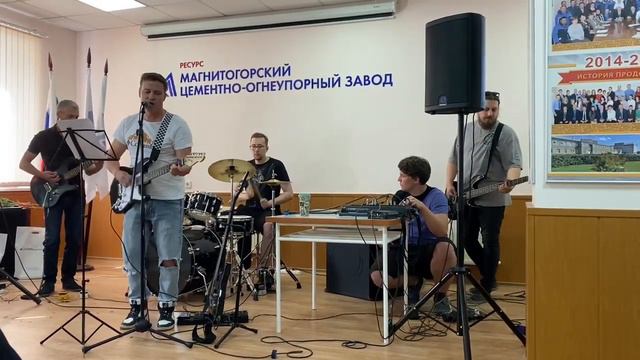 владивосток 2000 мцоз гараж бэнд смотреть онлайн