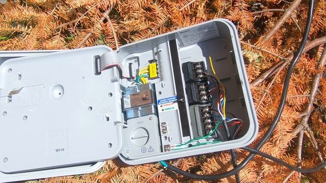 HUNTER Rain-Clik Rain Sensor - Unboxing, Setup & Installation! смотреть онлайн