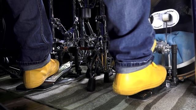 One Simple Exercise To Better Your Single Pedal Speed - Drum Lesson (Drumeo) смотреть онлайн