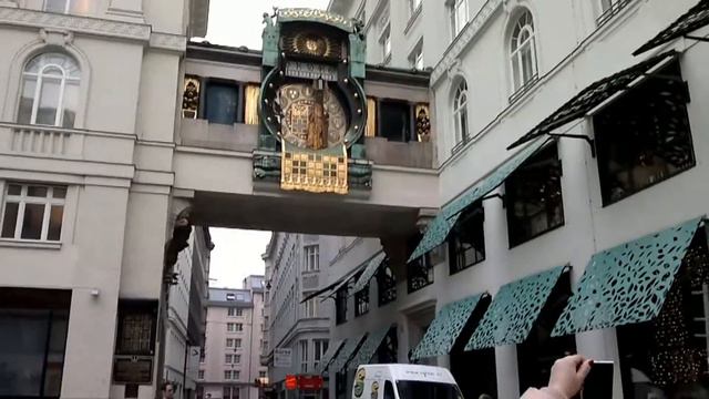 Часы. смотреть онлайн