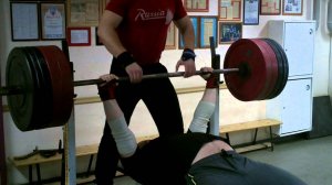 Персональный тренинг - жим лежа с паузой 4 сек.