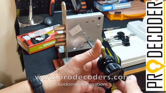 Замок Эльбор Кремень 1.04.04 / Elbor Opening 1.04.04 Prodecoder Automatic смотреть онлайн