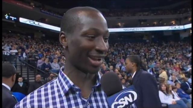 Ike Opara Interview during Golden State Warriors Game 1/25/2012 смотреть онлайн