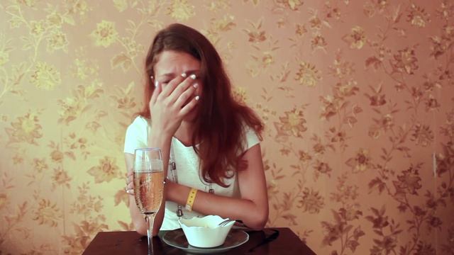 ЧТО НЕЛЬЗЯ ДЕЛАТЬ НА ПЕРВОМ СВИДАНИИ?! смотреть онлайн