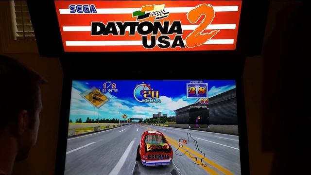 Daytona USA 2: Battle On The Edge Arcade Cabinet Gameplay W/ Hypermarquee