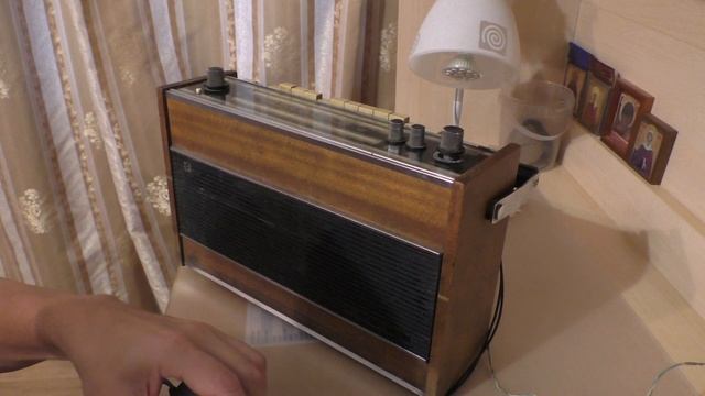 Радиоприёмник СССР Рига 103 смотреть онлайн