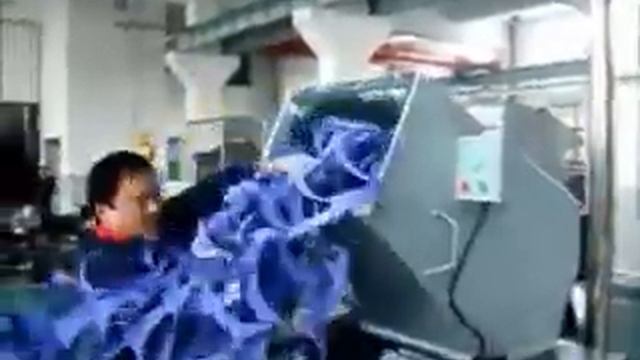 Дробилка для ТЭП сэвилена и других эластичных материалов смотреть онлайн