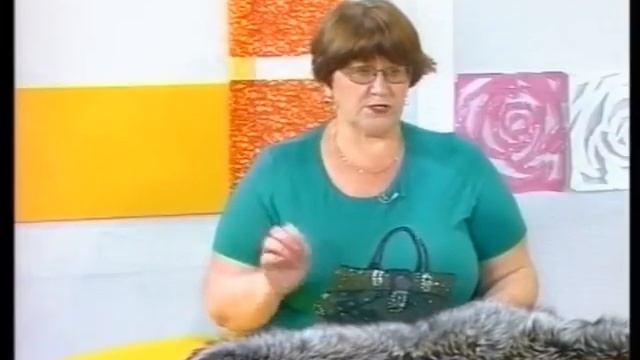 Котова Н.И. "Как хранить меховое изделие" передача "Включайся" от 13.08.15 смотреть онлайн