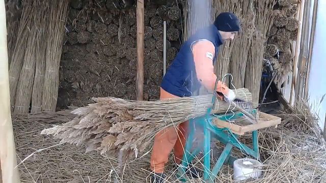 как делать снопы из тросника (камыша) смотреть онлайн