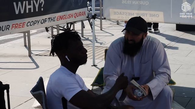 😍 Sincere Christian Man Learns About Islam & Converts On The Spot! - MUST WATCH! #otmfdawah смотреть онлайн