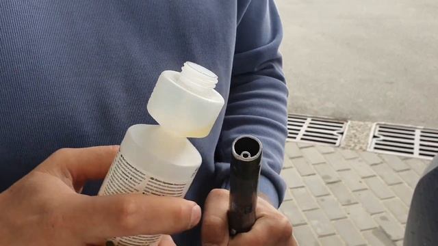 Как залить присадку к топливу в бак на заправке. Простой способ. смотреть онлайн