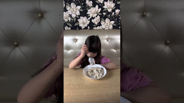 ЕСЛИ НЕ БУДЕШЬ ЕСТЬ КАШУ ПОЗОВУ БАБУ ЯГУ!#юмор#приколы#нинелька смотреть онлайн