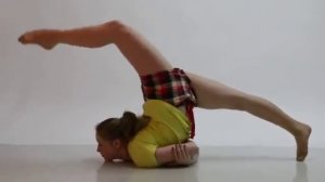 GYM, CONTORTION, FLEXIBILLTY, WORKOUT, STRETCH, YOGA GIRL, GYMNASTIC, SPLITS (1)