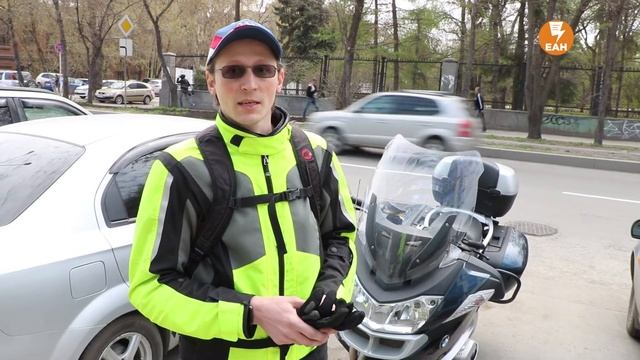 Байкеры против страховых компаний смотреть онлайн