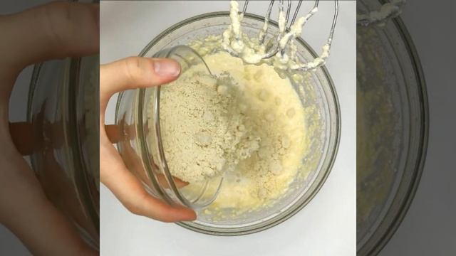 Просто, вкусно и полезно! Диетические кето кексы ( маффины ) на раз-два-три смотреть онлайн