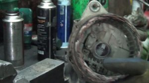 Замена подшипников в генераторе Mazda Premacy часть 6