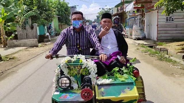 VESPA TANK ANTAR MANTEN смотреть онлайн