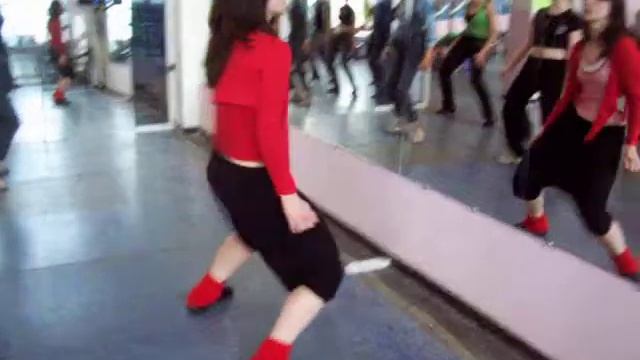 Урок пластики. Реггетон. Школа танцев Киев Латино. смотреть онлайн