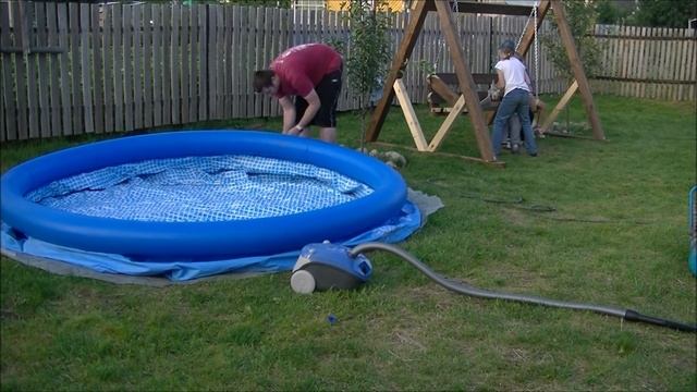 Надувной бассейн Intex диаметр 305см глубина76 .установка смотреть онлайн