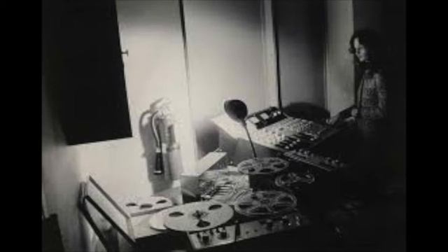 Éliane Radigue смотреть онлайн