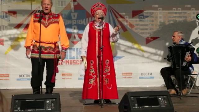 0 8 Кузина Татьяна Петровна и Яшин Василий Петрович «Поет тальянка». Косино-Ухтомский 23/06/2013 смотреть онлайн