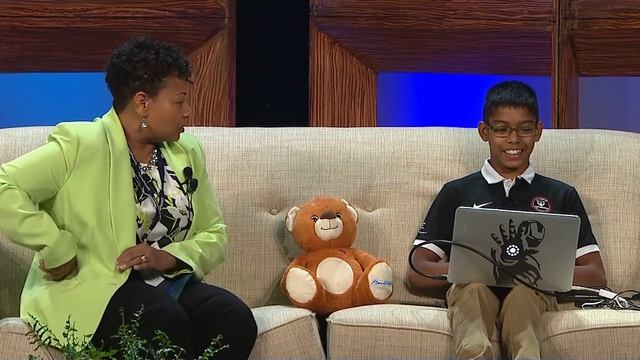 DoDIIS 2017- Teddy Bear Hacking with 11/ yo Cyber Prodigy Reuben Paul смотреть онлайн