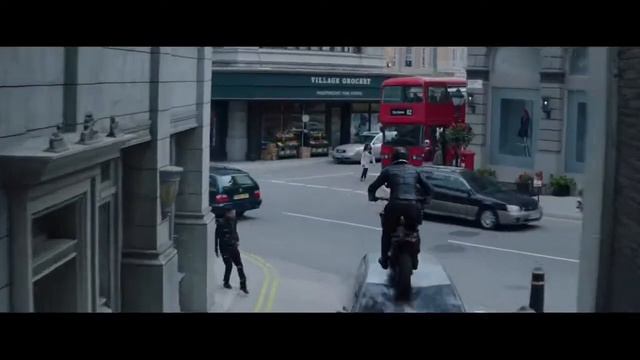 хоббс и шоу  погоня под крутую музыку