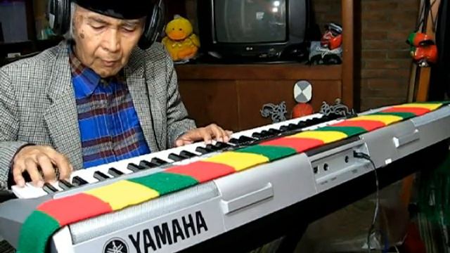 TRUE LOVELINESS best quality created by Dedy Suardi on Yamaha PSR E413 смотреть онлайн