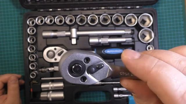 Набор инструмента для Авто 94 предмета AUTOVIRAZH. смотреть онлайн