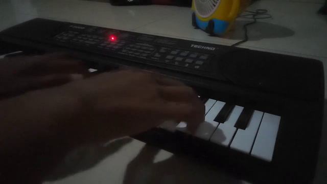 NYANDAK ANGIN — Piano Cover T-5000 смотреть онлайн