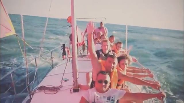 Прогулка на парусной яхте в Сочи. смотреть онлайн