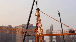 Установка башенного крана