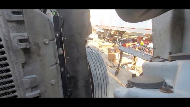 HOW TO REPLACE A RADIATOR FREIGHTLINER CASCADIA STEP BY STEP смотреть онлайн