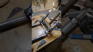 Длинно рычажная вилка на мотоцикл "Урал" своими руками от "а" до "я".