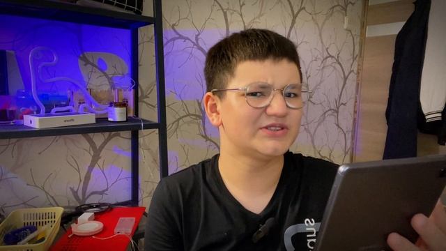 Читаю КРИНЖОВЫЕ ПЕРЕПИСКИ из ВКонтакте! *это отвратительно*