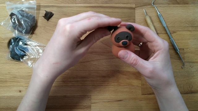 МК по лепке героев мультфильма "Винни-Пух" -1 урок Винни от преп. Цыбулевской Т.И. смотреть онлайн