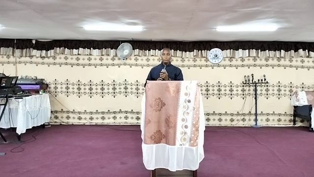 MINISTER'S SERVICE TEACHING ON :LET YOUR LIGHT SHINE BY PASTOR DAVID MUKULA. смотреть онлайн
