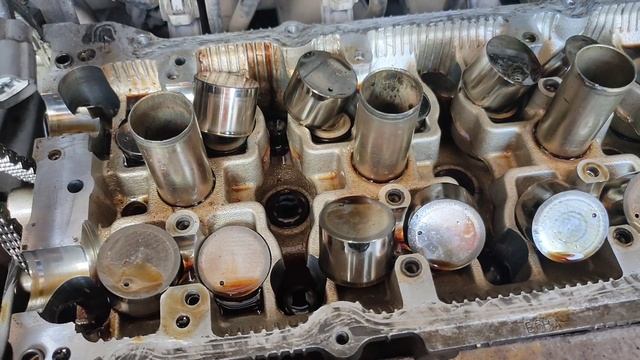 Регулировка зазоров клапанов QR20de смотреть онлайн