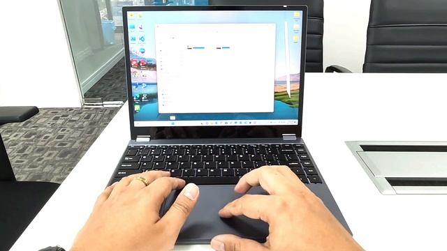 Review ลองของ CHUWI FreeBook Notebook 2IN1 มีปากกา ราคาไม่แพง ทำงานได้ดีนะ смотреть онлайн