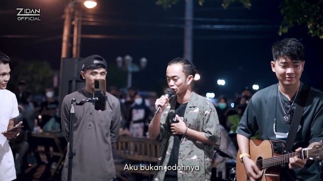 AKU BUKAN JODOHNYA - TRI SUAKA (COVER) BY ZIDAN, ADLANI RAMBE, VALDY NYONK смотреть онлайн