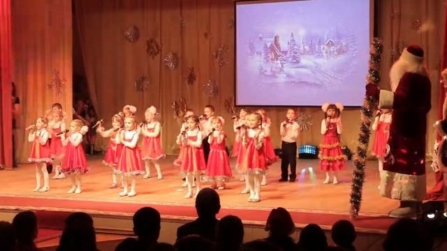 Детская песня Дед мороз смотреть онлайн