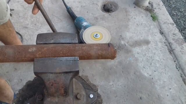 Как ровно отрезать трубу болгаркой смотреть онлайн