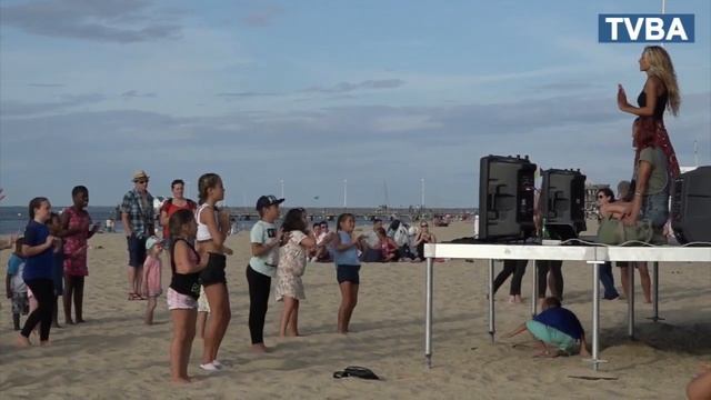 L'association Vue Mer anime le front de mer d'Arcachon смотреть онлайн