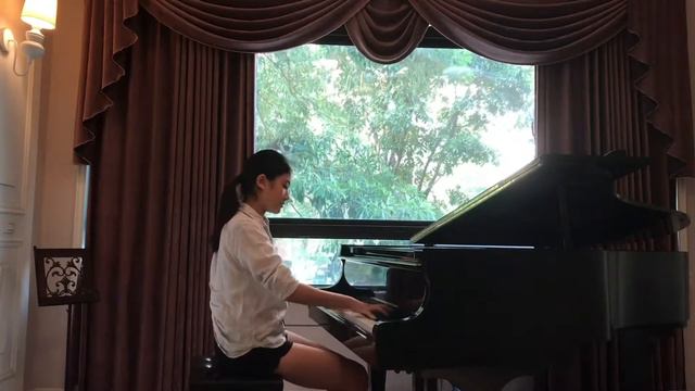 Shu-Chen Huang plays Debussy Claire de Lune смотреть онлайн
