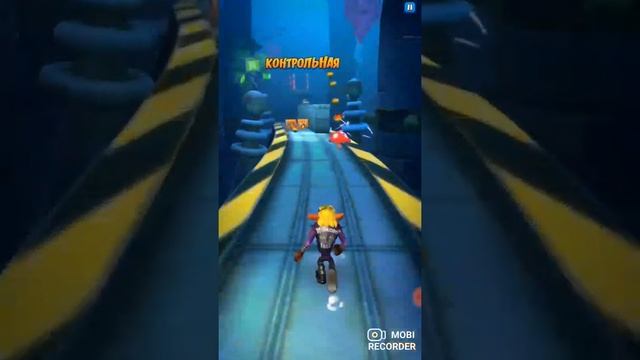 Crash Bandicoot: On the Run - обзор игра на телефон смотреть онлайн