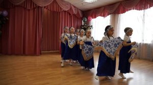 Танец с платками в детском саду Что может быть лучше России