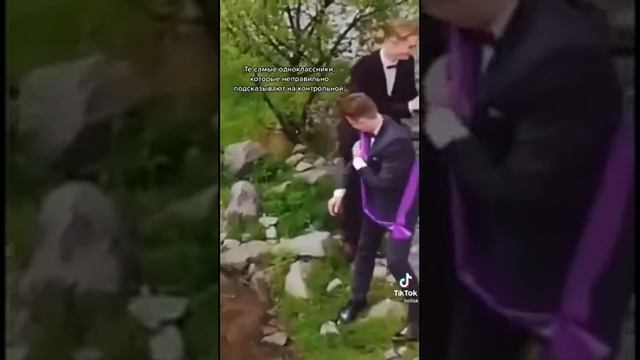 Дима уплыл на плоту в свой выпускной!??? смотреть онлайн