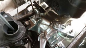 Установил ручной газ.