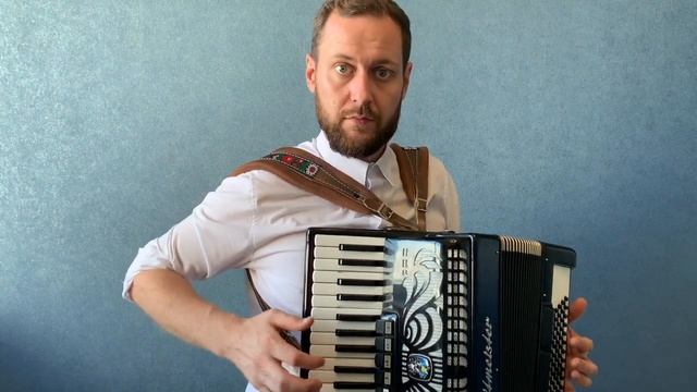 Уроки Аккордеона - Баяна | Как играть АККОРДЫ правильно на аккордеоне | Обучение на аккордеоне смотреть онлайн