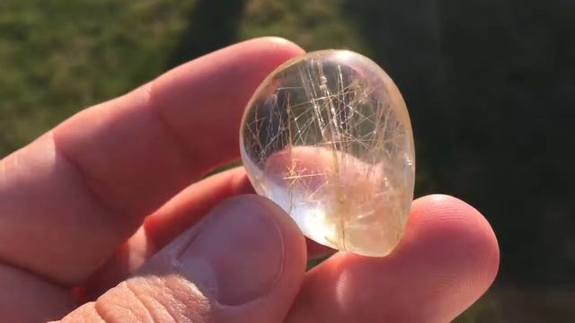 Golden Rutilated Quartz cabochon смотреть онлайн